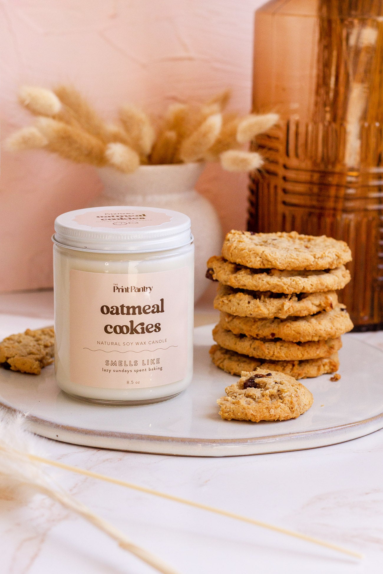 Load image into Gallery viewer, Oatmeal Cookies Candle
